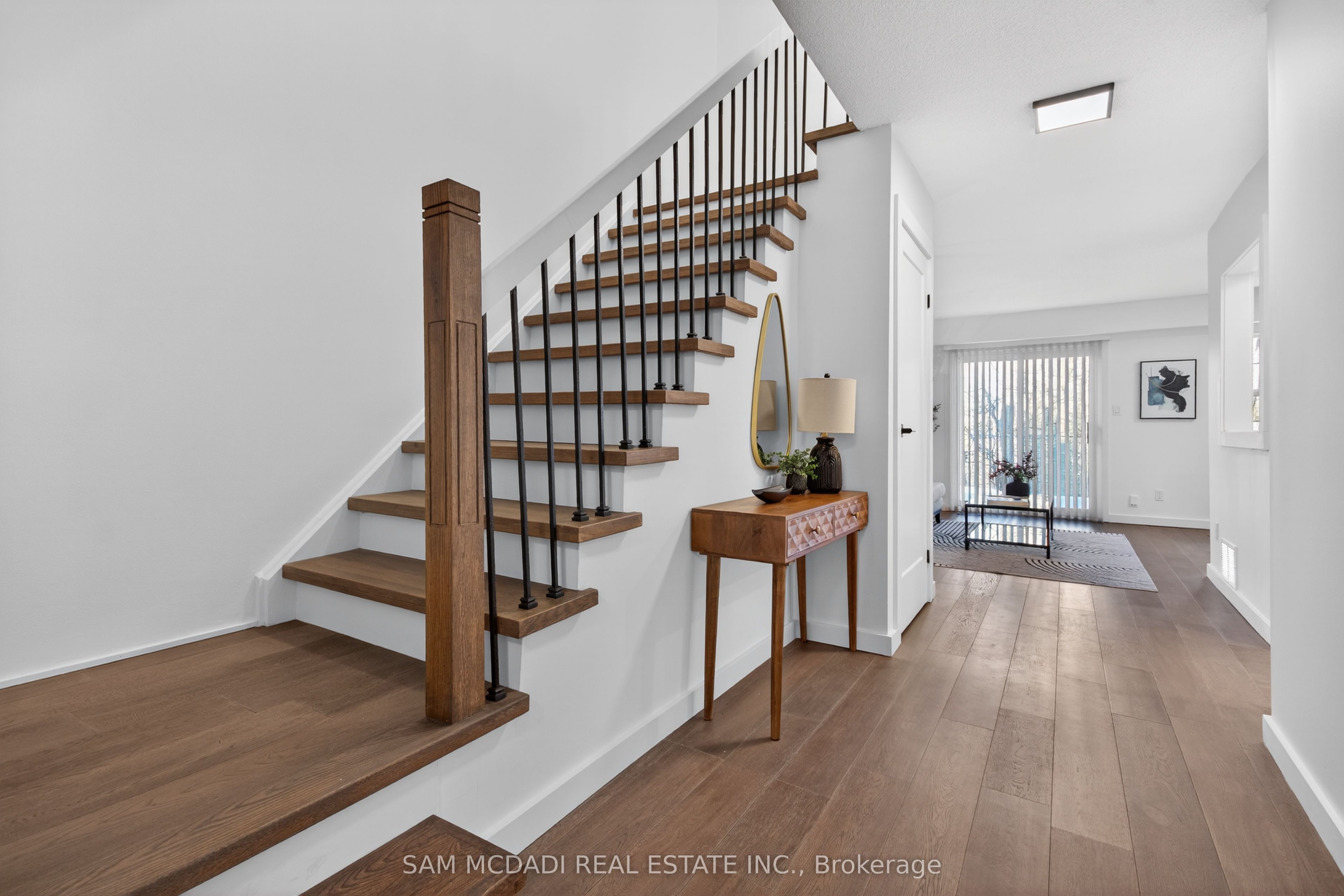 Additional image 2 of 43-2120 Rathburn Road E, Mississauga, ON, L4W 2S8