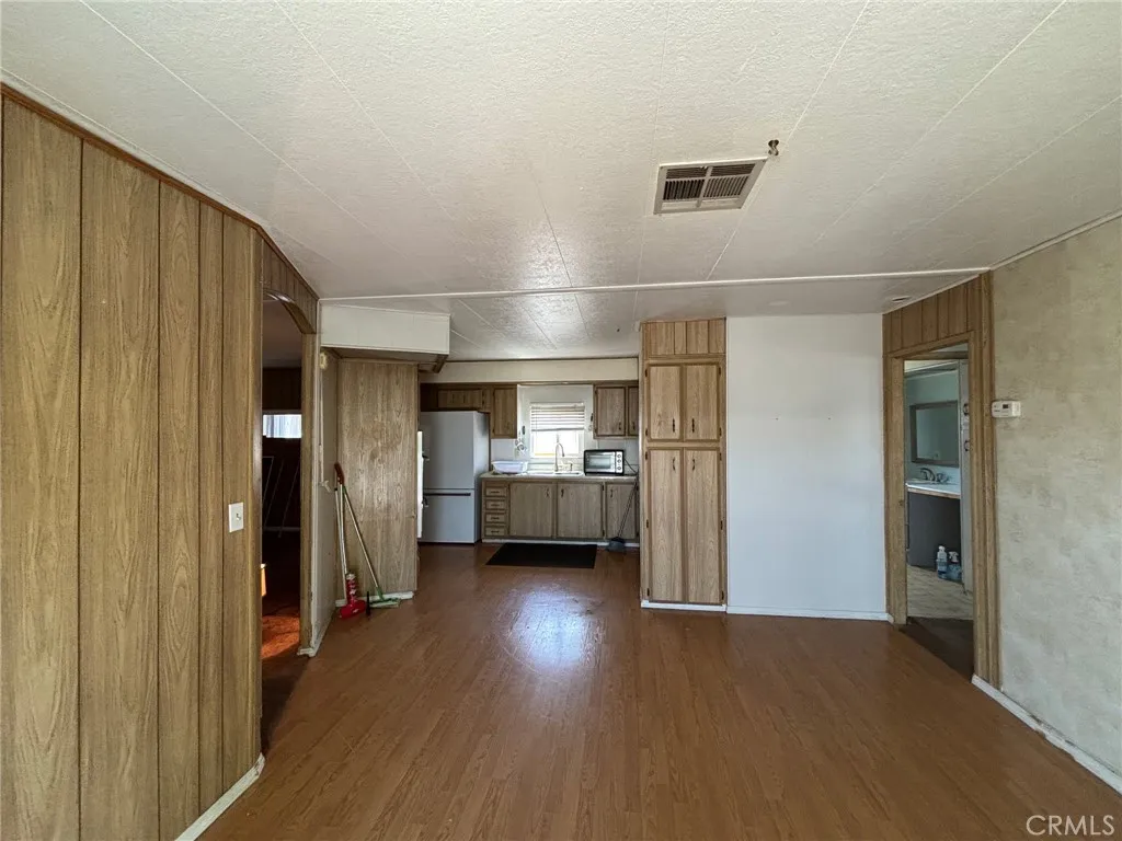 Additional image 9 of 1701 S Thornburg Street, Santa Maria, CA 93458