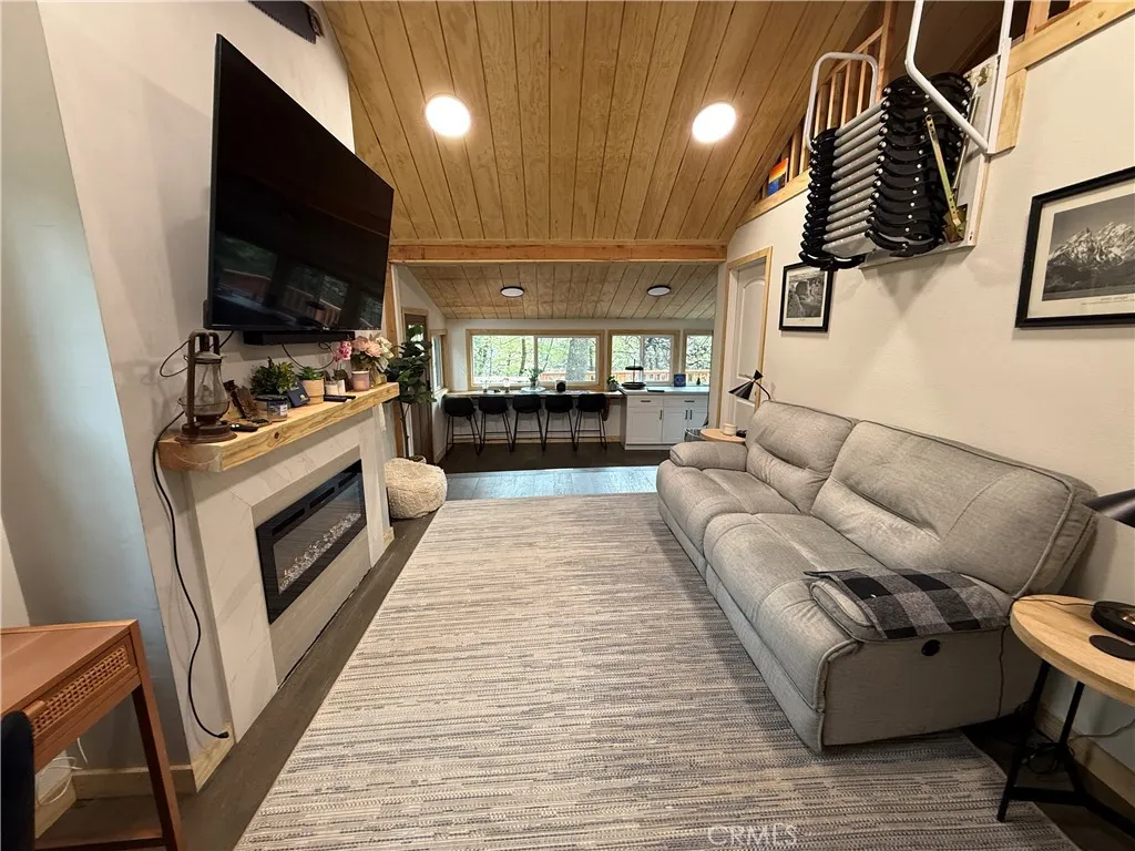 Additional image 57 of 25881 Sunset Loop, Twin Peaks, CA 92391
