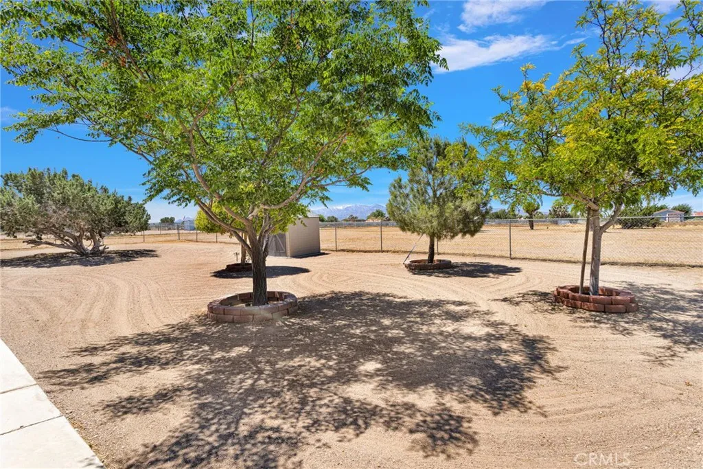 Additional image 101 of 9872 Aster Rd, Oak Hills, CA 92344
