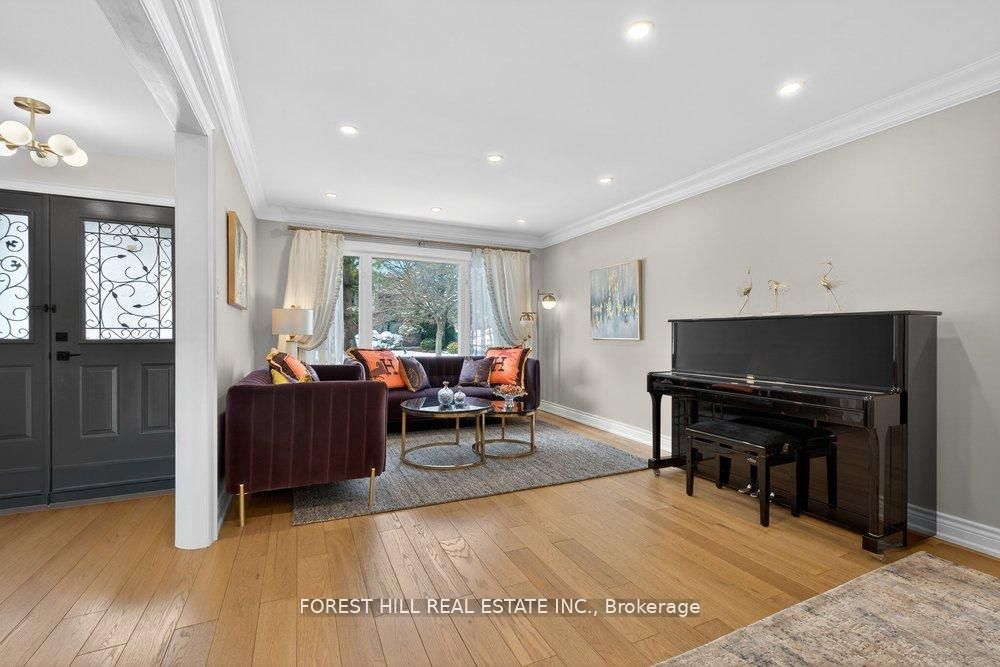 Additional image 4 of 47 Tofino Crescent, Toronto, ON, M3B 1R9