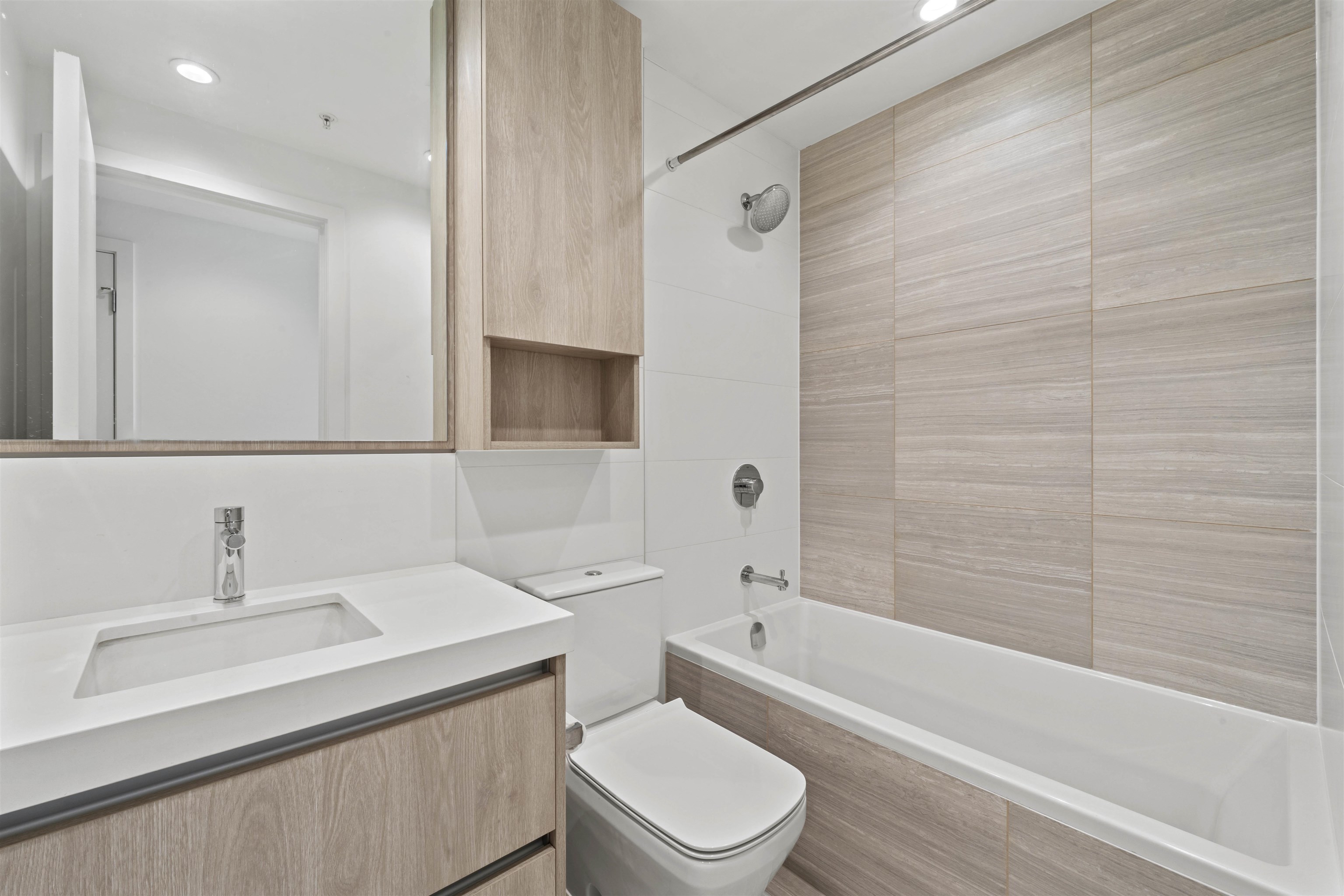 Additional image 6 of 2102-6080 Mckay Avenue, Burnaby, BC, V5H 0J4