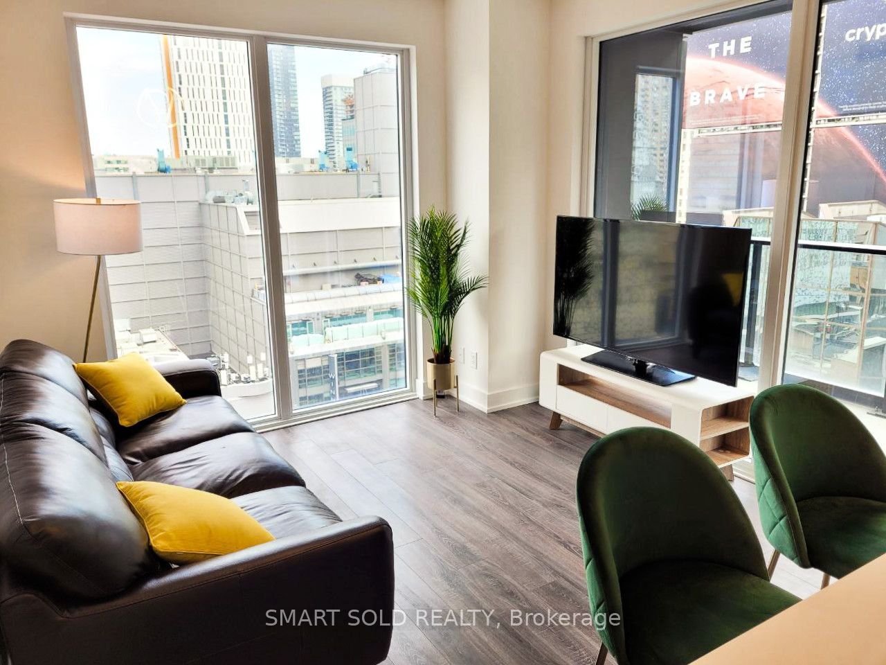 Additional image 3 of 904-20 Edward Street, Toronto, ON, M5G 1C9