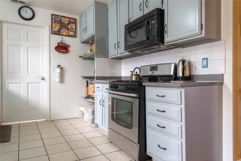 Additional image 8 of 10330 E Avenue R14, Littlerock, CA 93543