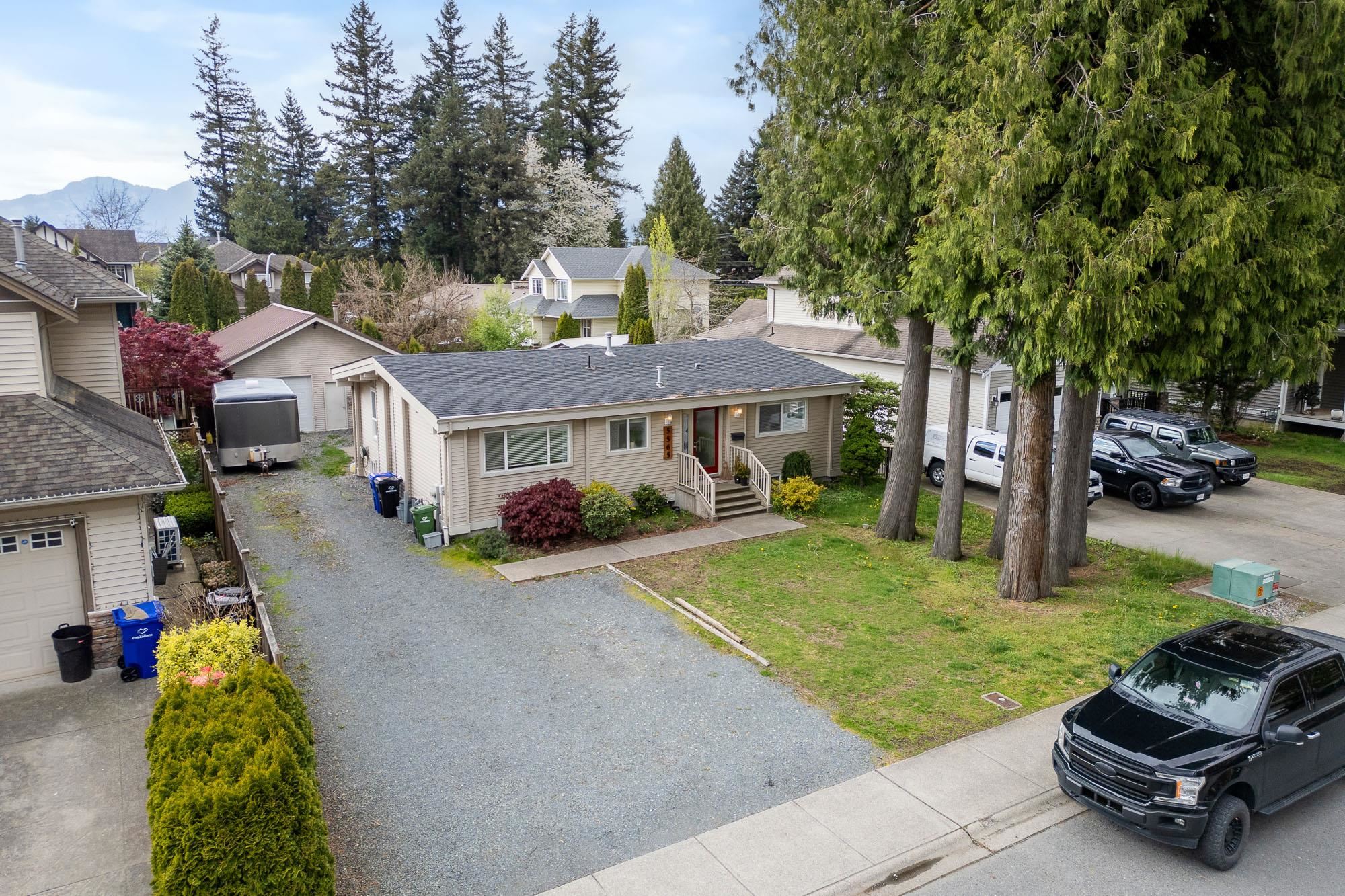 5565 Peach Road, Chilliwack, BC, V2R 5L9