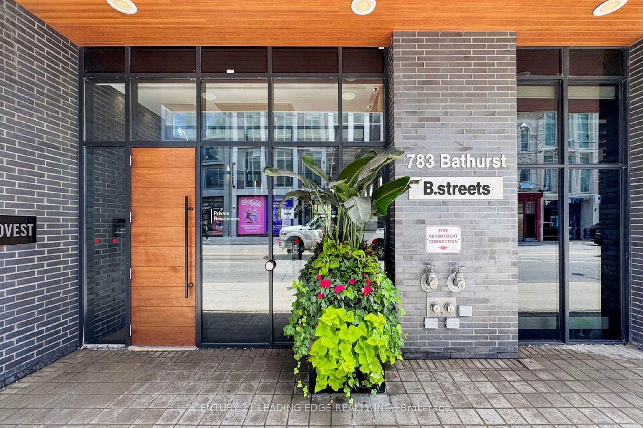 Additional image 2 of 215-783 Bathurst Street, Toronto, ON, M5S 0A8