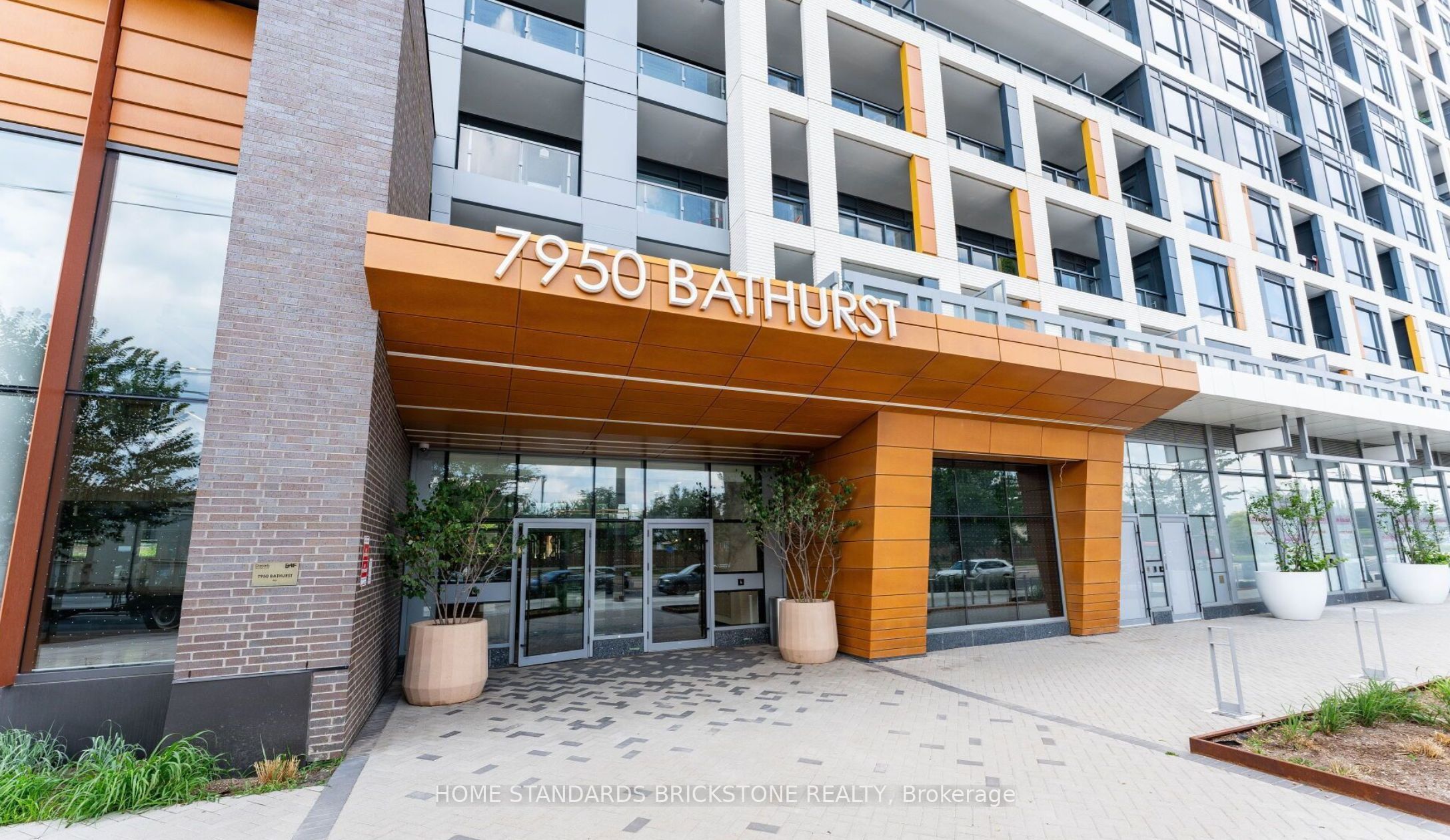 Additional image 2 of B-431-7950 Bathurst Street, Vaughan, ON, L4J 0L4