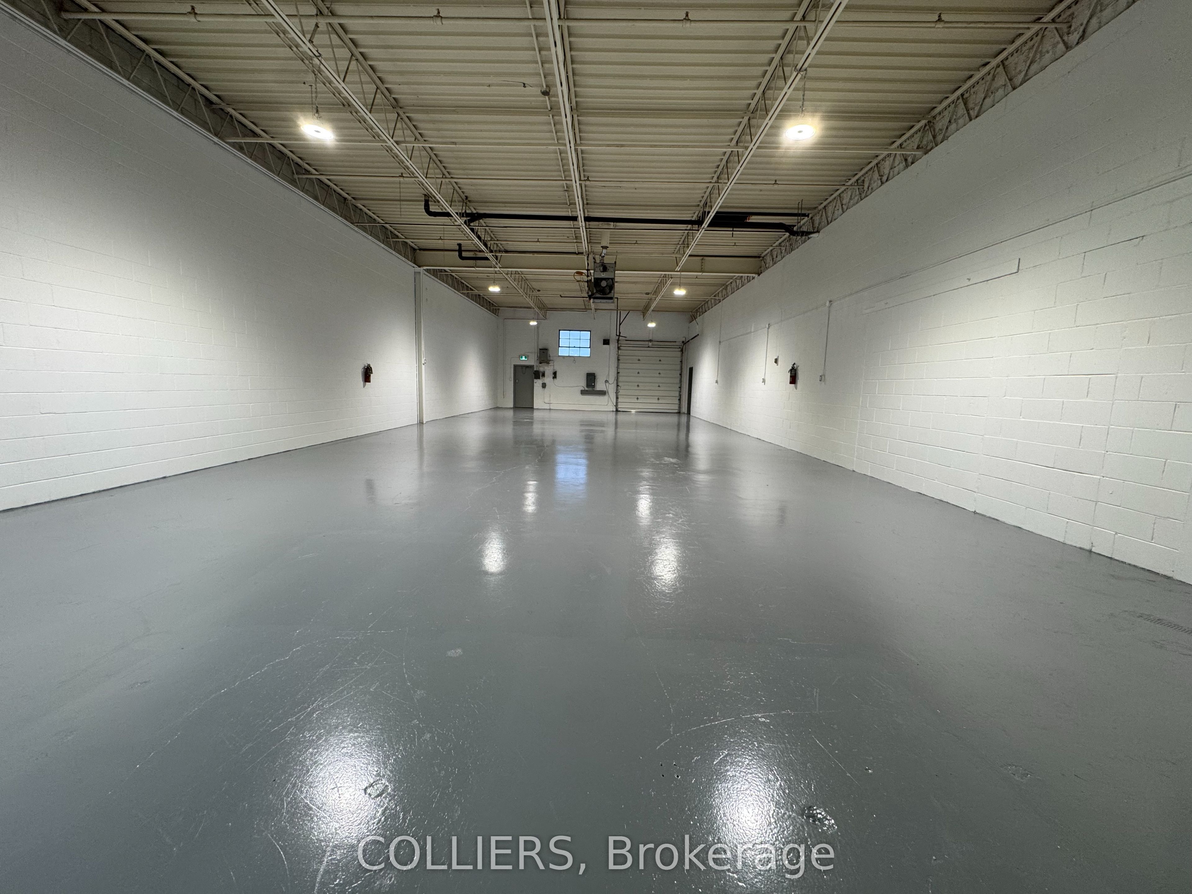 Additional image 6 of 8-1200 Aimco Boulevard, Mississauga, ON, L4W 1B2