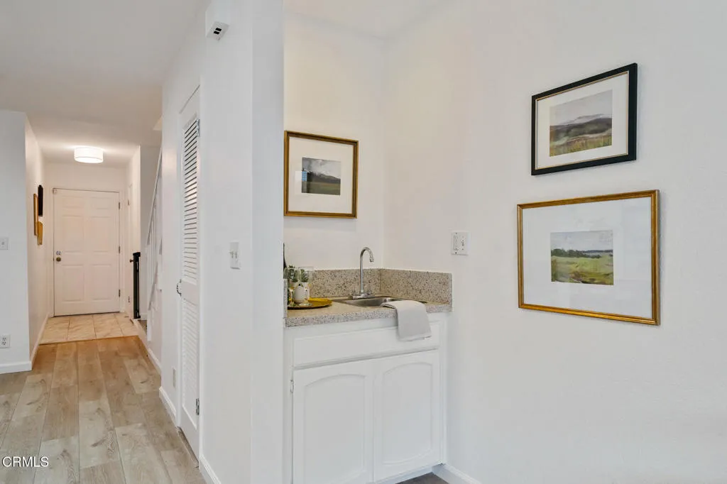 Additional image 36 of 544 E Magnolia Blvd Unit D, Burbank, CA 91501