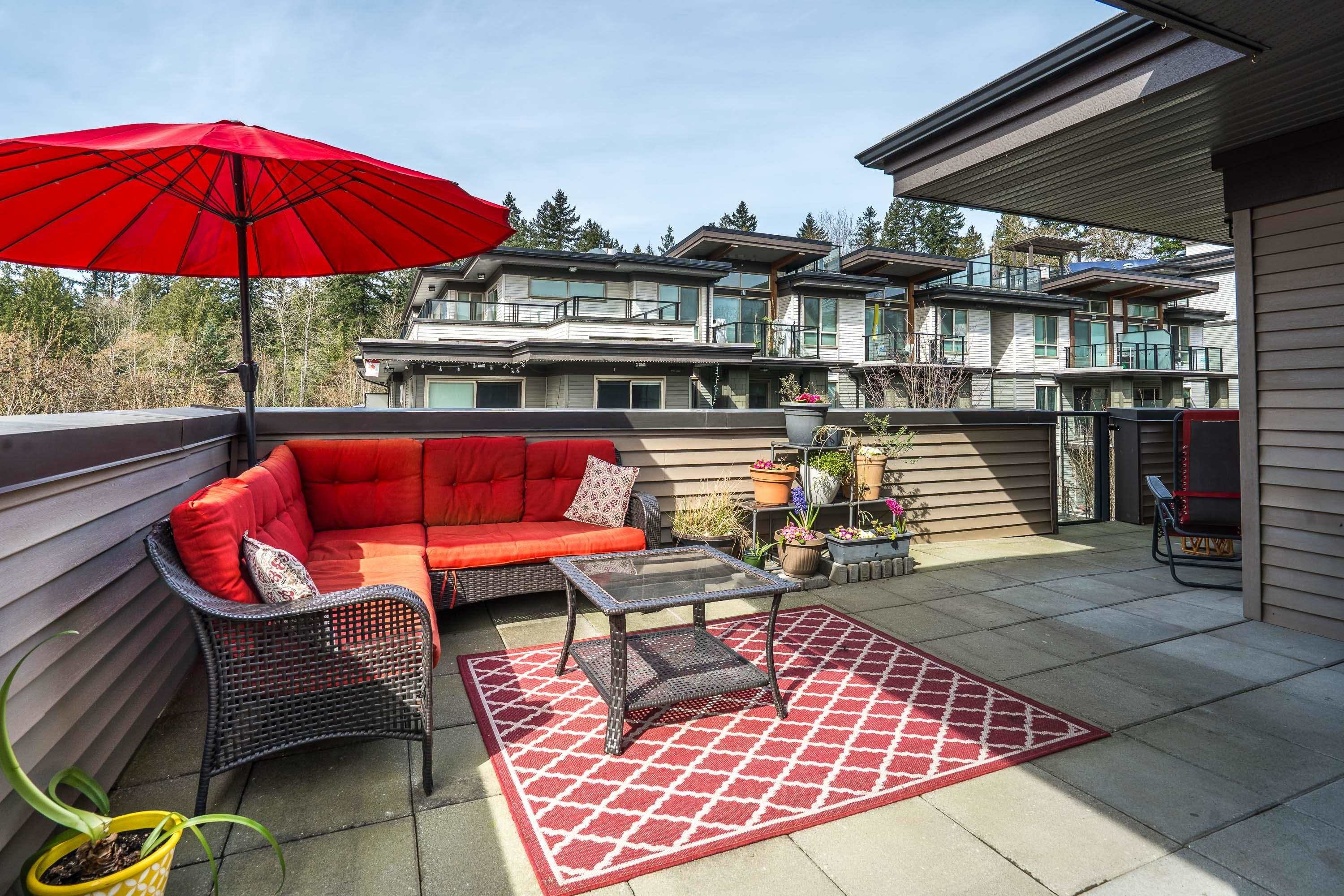 302-7428 Byrnepark Walk, Burnaby, BC, V3N 0B4