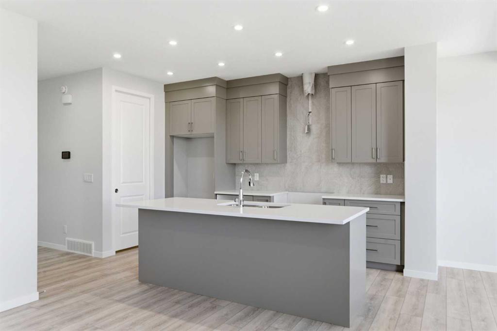 Additional image 3 of 623 Buffaloberry Manor SE, Calgary, AB, T3M 3Z2