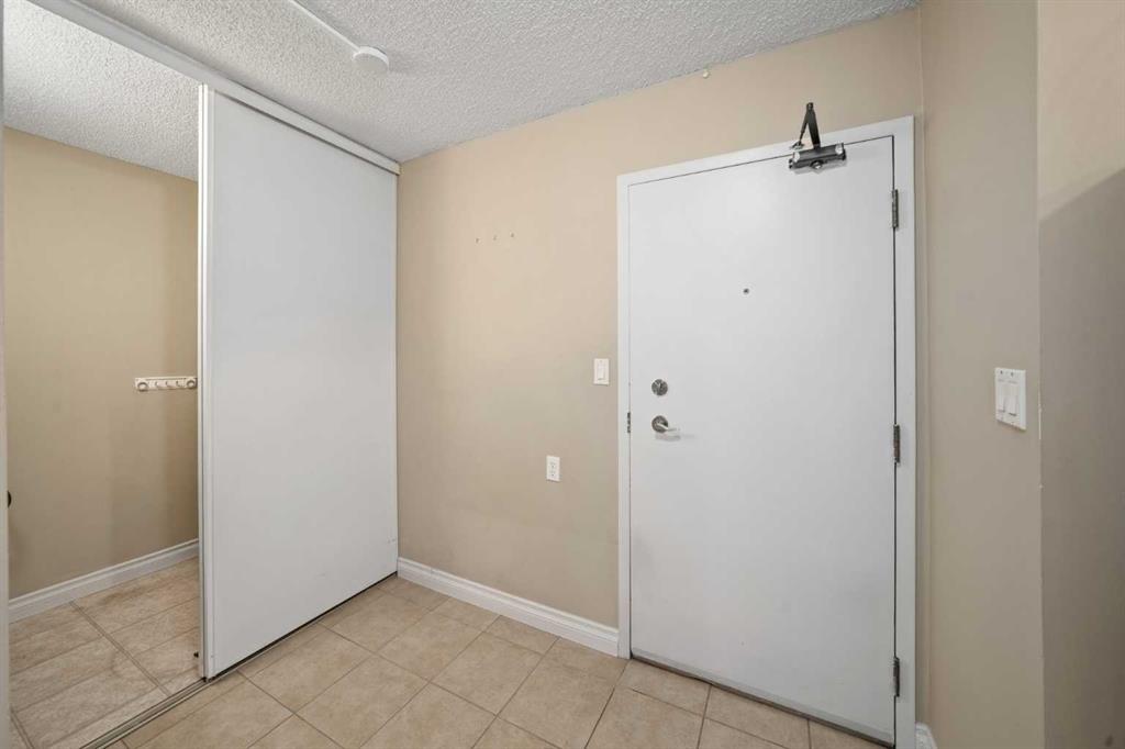 Additional image 2 of 303-1334 12 Avenue SW, Calgary, AB, T3C 3R9