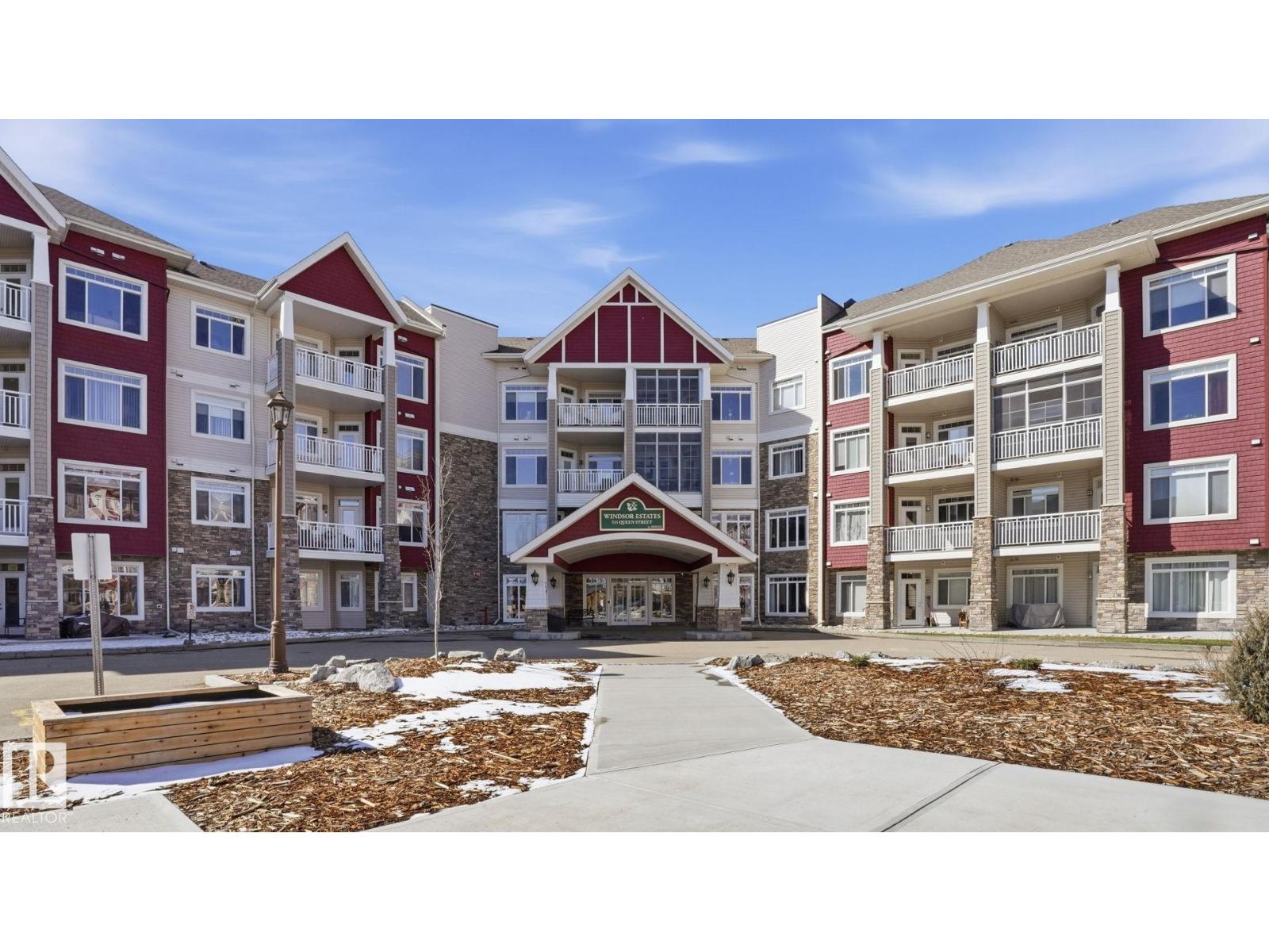 421-511 Queen Street, Spruce Grove, AB, T7X0G4