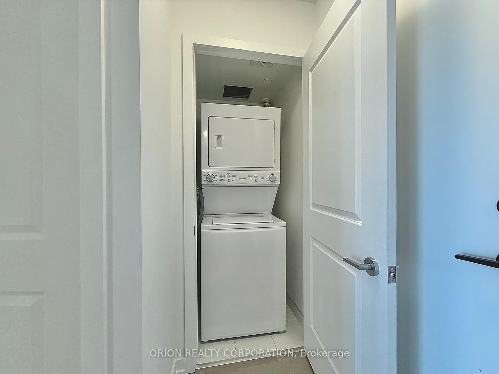 Additional image 5 of 617-556 Marlee Avenue, Toronto, ON, M6B 0B1