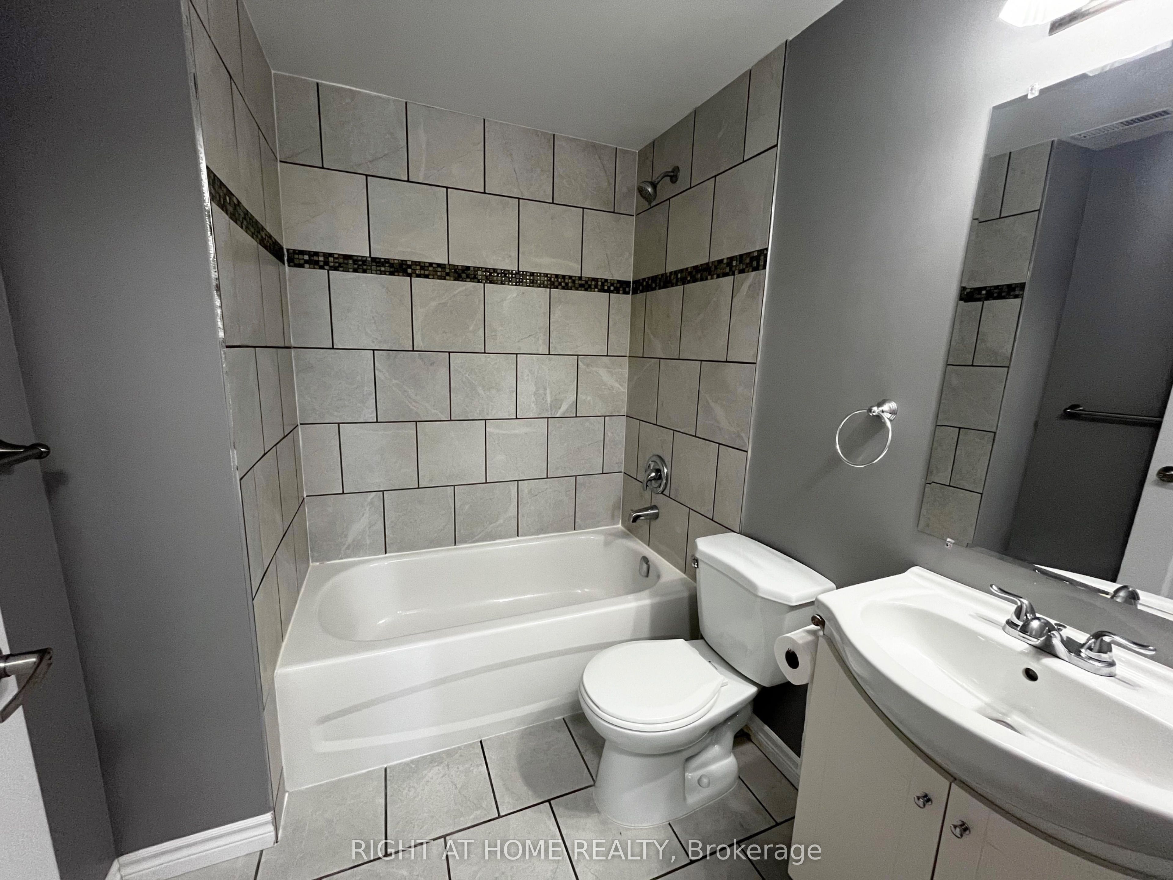 Additional image 6 of Unit 2-294 Anne Street N, Barrie, ON, L4N 5H9