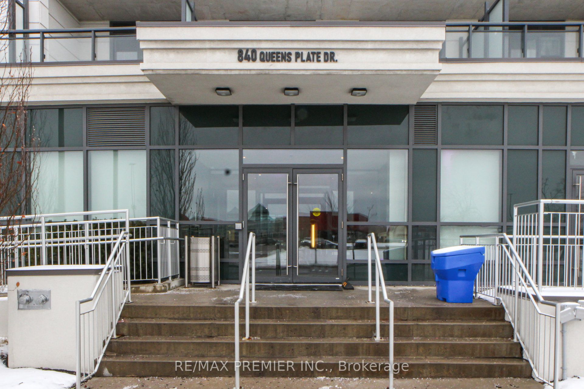 Additional image 3 of 610-840 Queen's Plate Drive, Toronto, ON, M9W 0E7