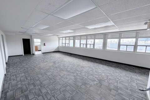 Additional image 8 of 897 Kipling Avenue, Toronto, ON, M8Z 5H3