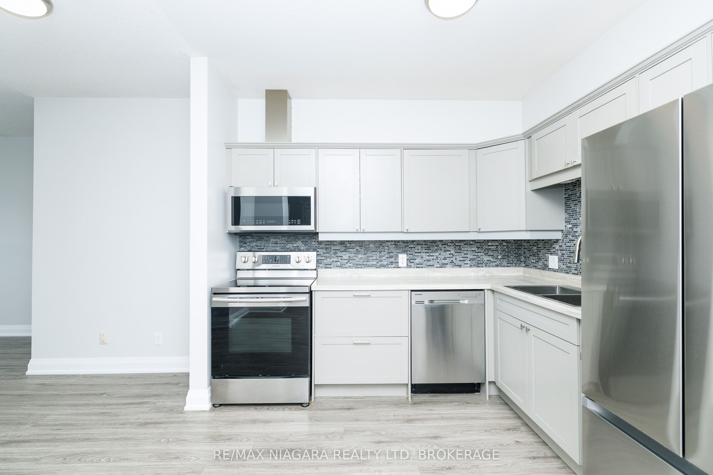 Additional image 6 of Unit #9-2 Lewis Street, Fort Erie, ON, L2A 2P7