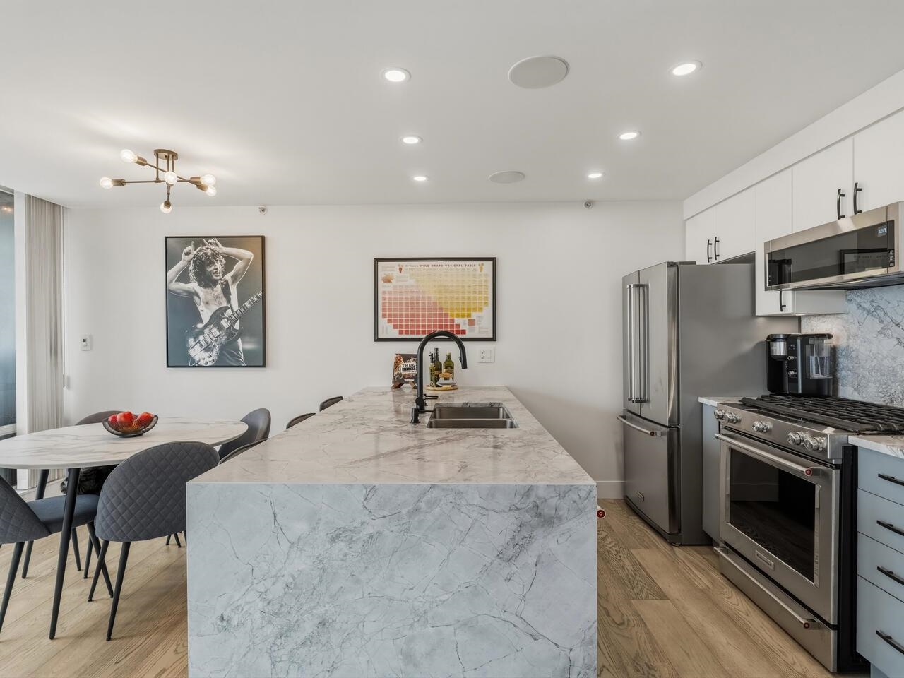 3106-1495 Richards Street, Vancouver, BC, V6Z 3E3