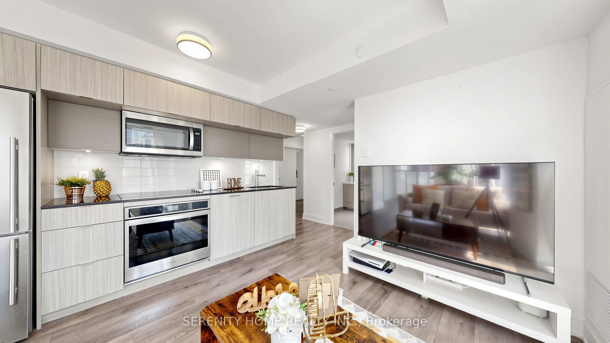 Additional image 2 of 908-575 Bloor Street E, Toronto, ON, M4W 0B2