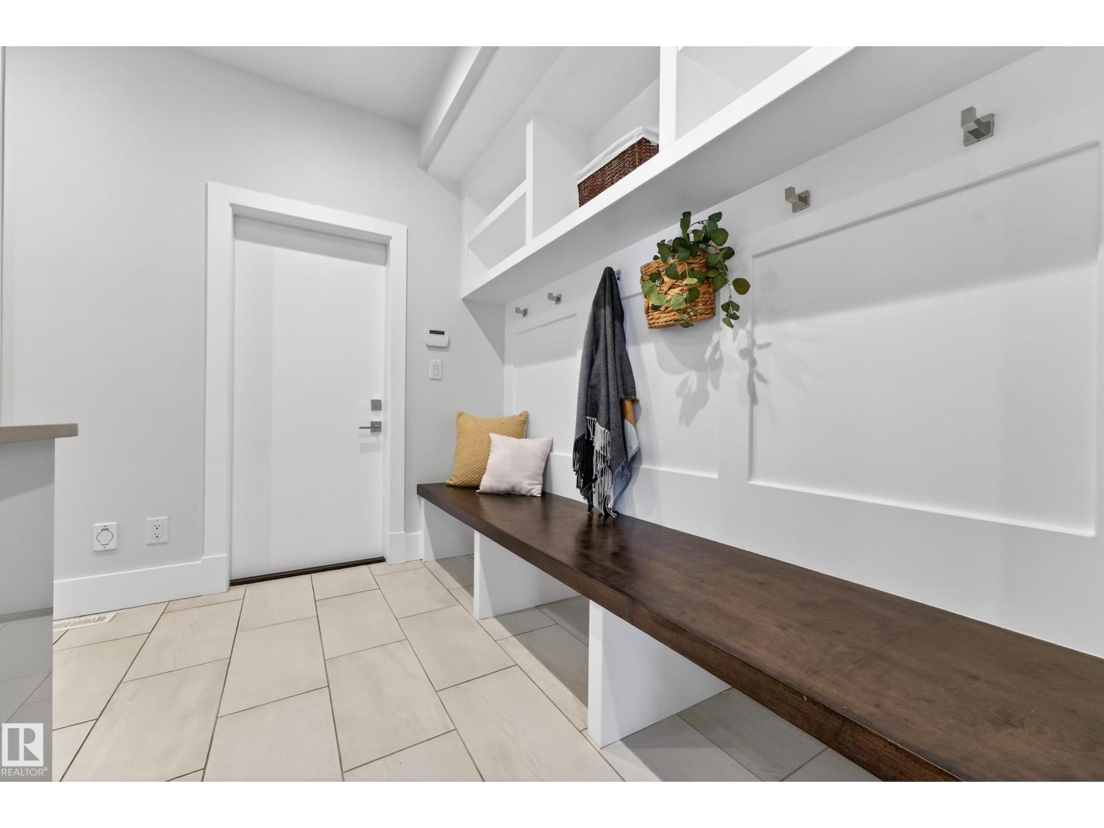 Additional image 4 of 14132 97 Avenue NW, Edmonton, AB, T5N0C9