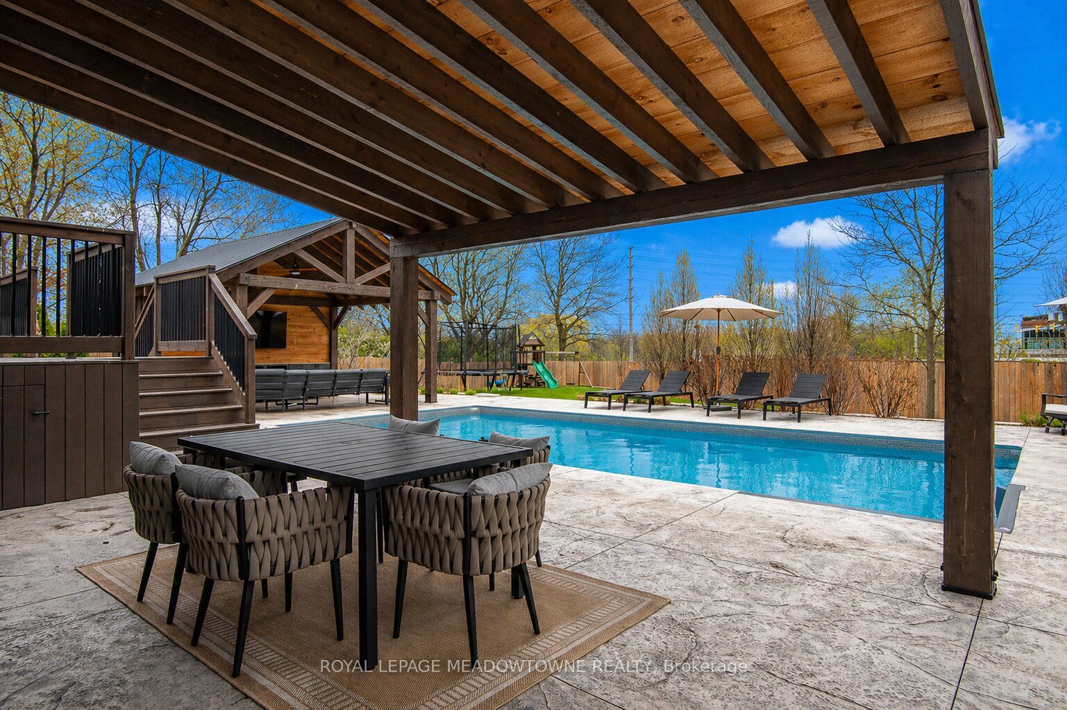 Additional image 4 of 566 Moorelands Crescent, Milton, ON, L9T 4B5
