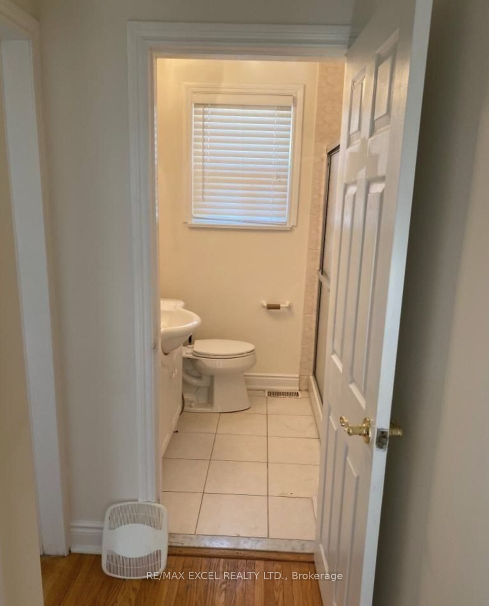 Additional image 6 of 411 Marybay Crescent, Richmond Hill, ON, L4C 2X5