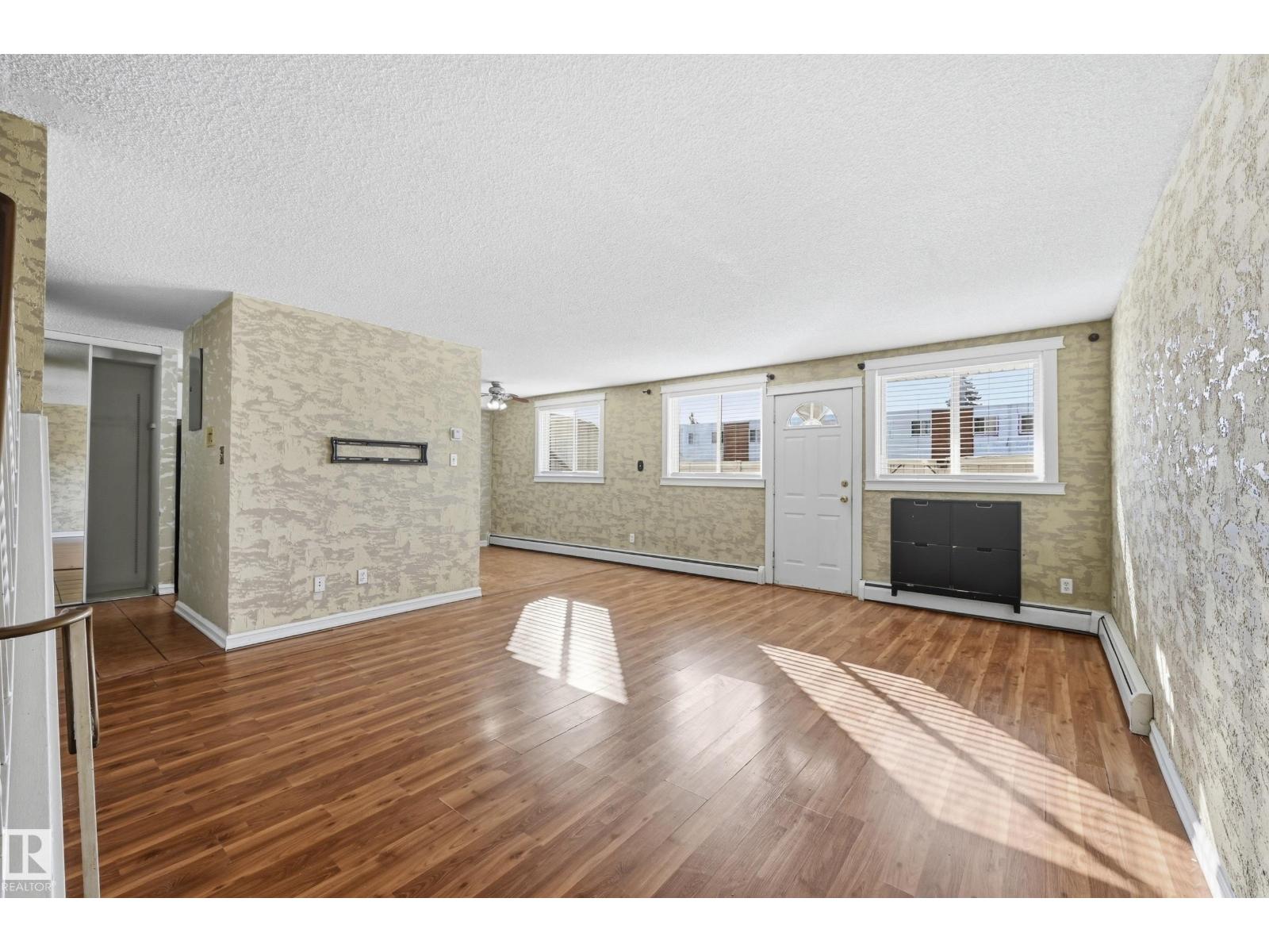 Additional image 3 of 109-14530 52 Street NW, Edmonton, AB, T5A3K5