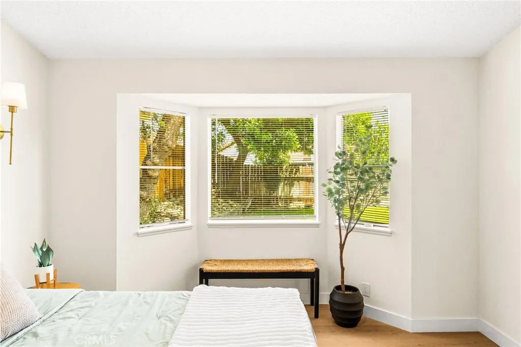 Additional image 56 of 977 N Driftwood Ave, Rialto, CA 92376