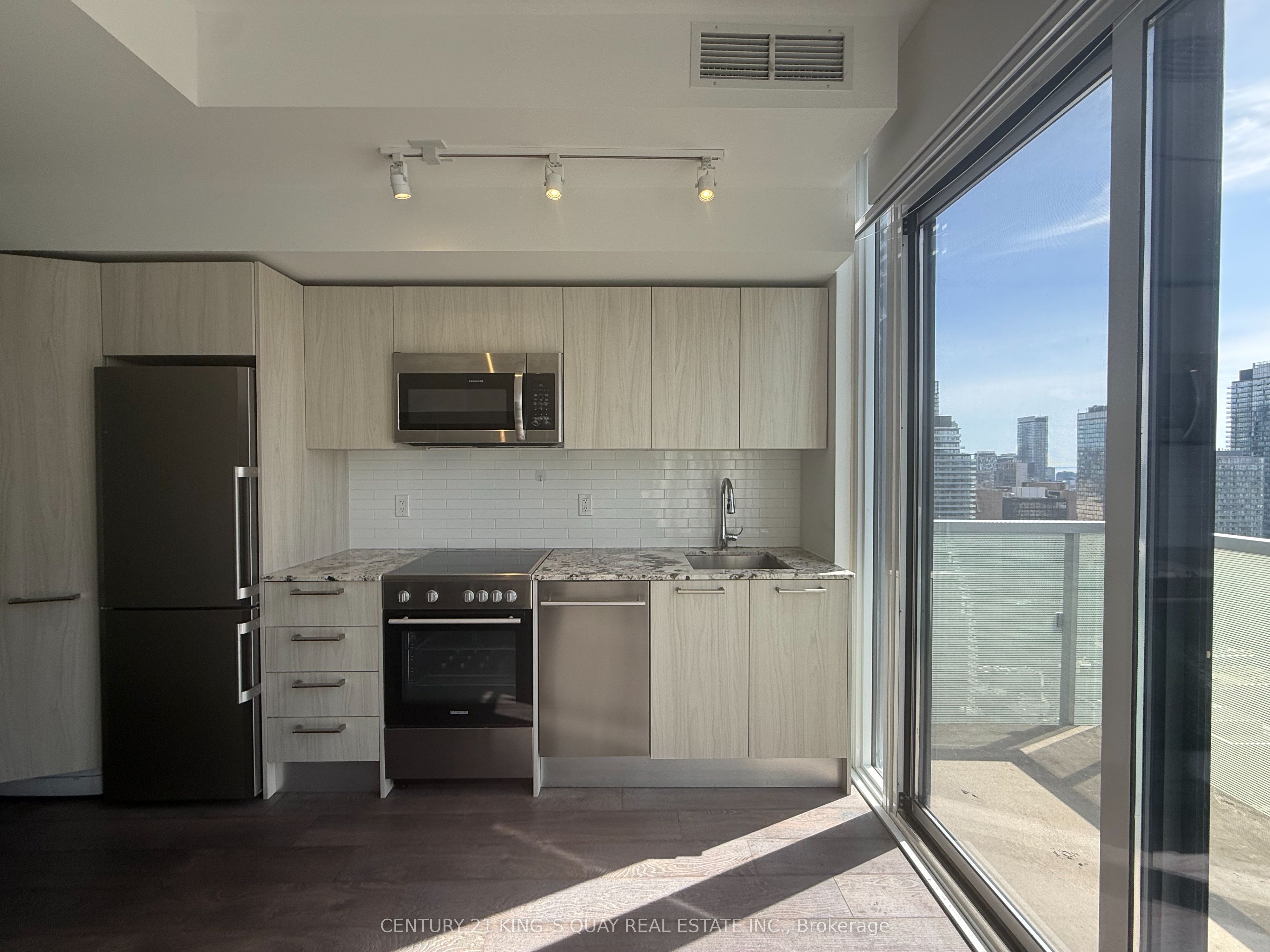 Additional image 5 of 3501-28 Wellesley Street E, Toronto, ON, M4Y 0C4