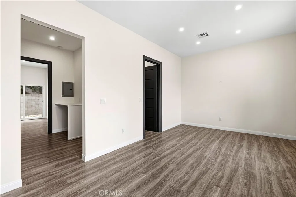 Additional image 17 of 8149 Saint Clair Ave, North Hollywood, CA 91605
