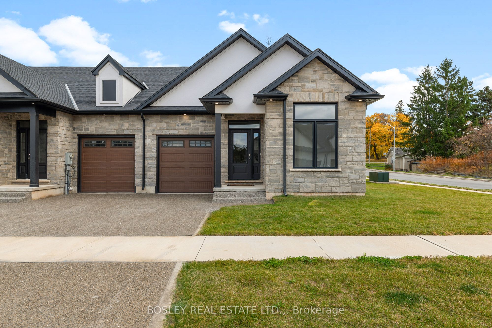 512 Royal Ridge Drive, Fort Erie, ON, L0S 1N0