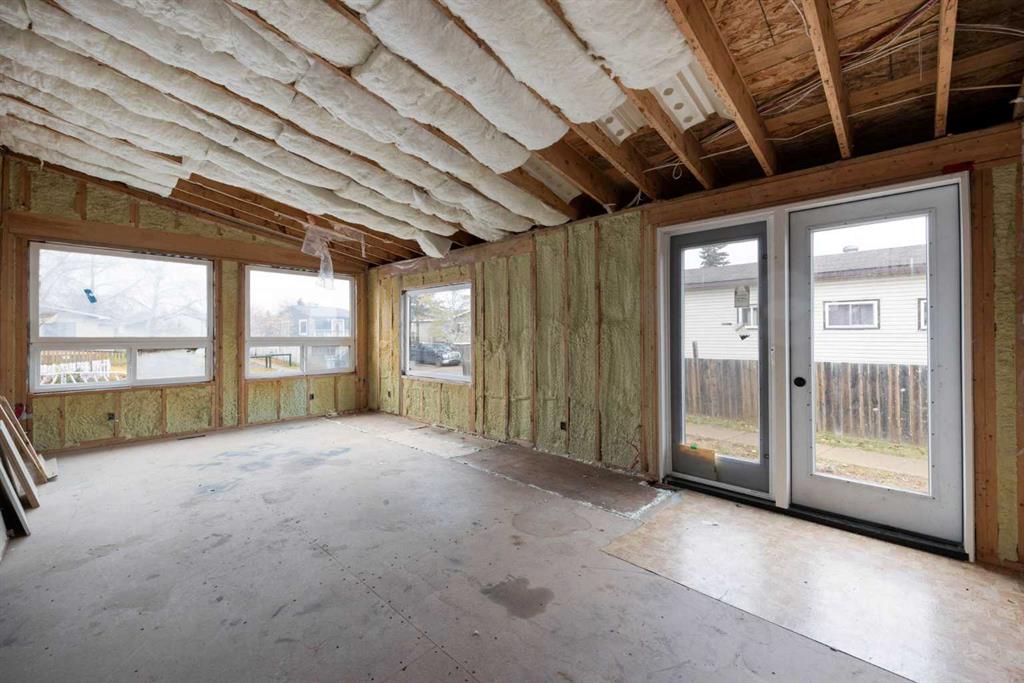 Additional image 3 of 232 Greenwich Lane, Fort Mcmurray, AB, T9H 3Z3