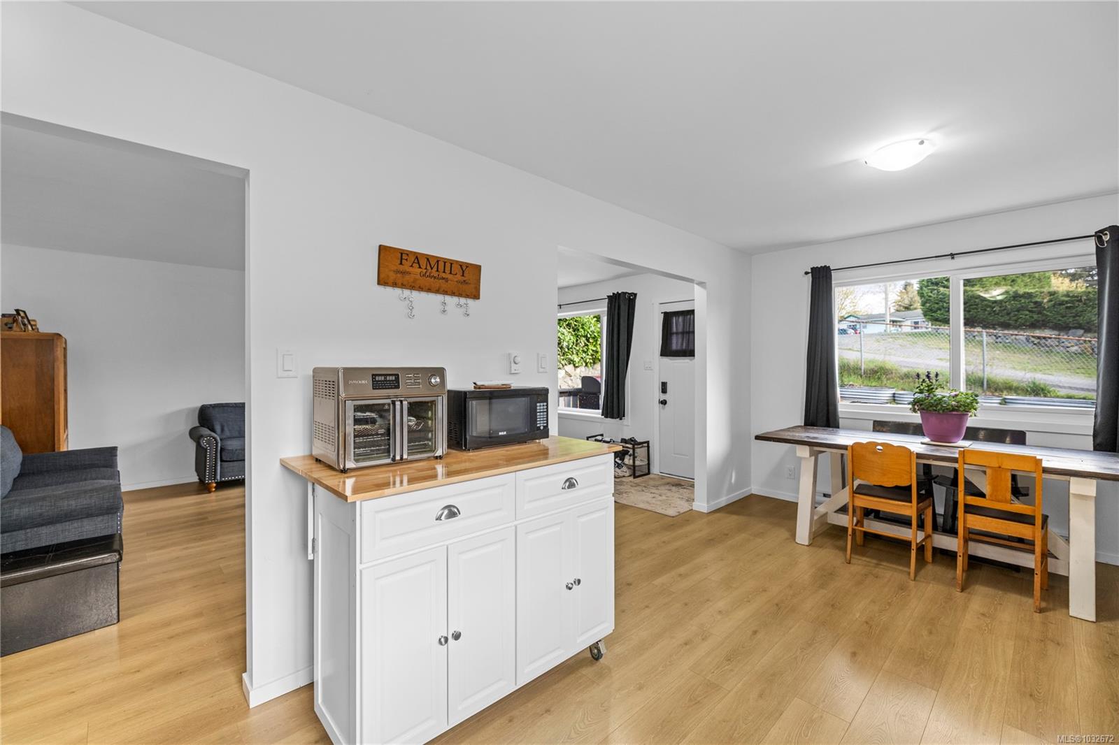 Additional image 6 of 52 Athletic Street, Nanaimo, BC, V9R 5N6