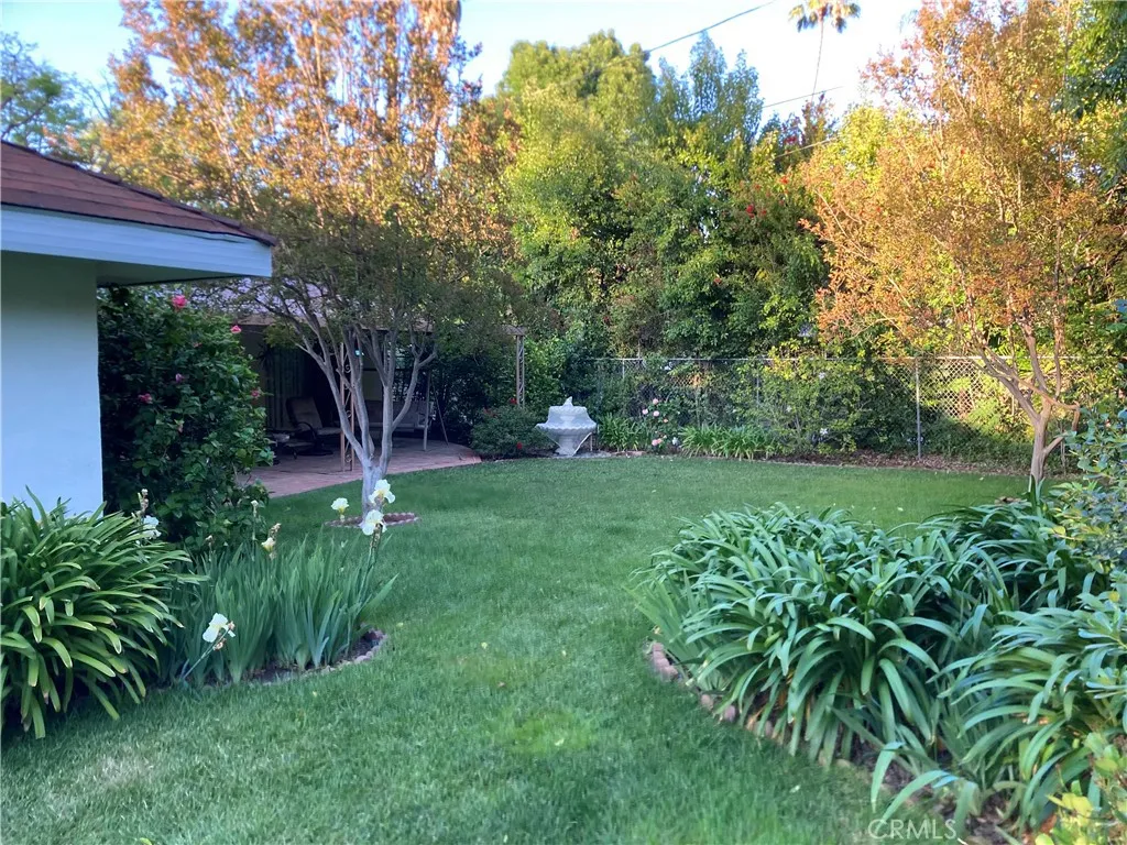 Additional image 38 of 23540 Collins St, Woodland Hills, CA 91367