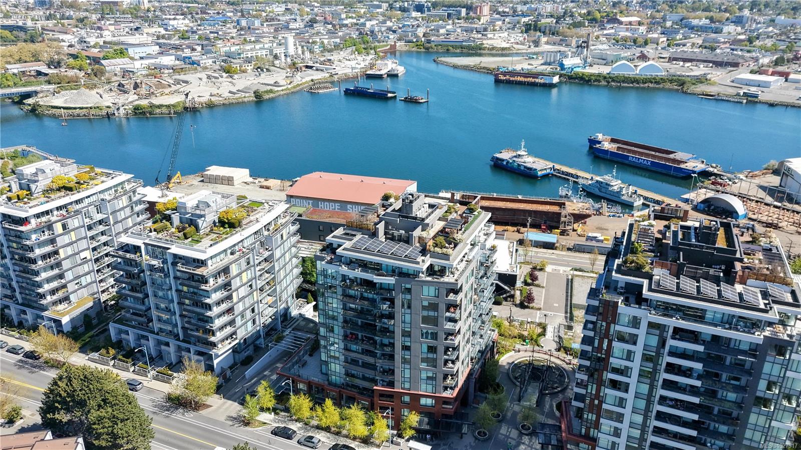 201-369 Tyee Road, Victoria, BC, V9A 0B6