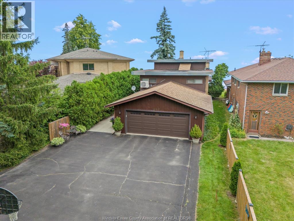 Additional image 3 of 696 Old Tecumseh Road, Lakeshore, ON, N0R1A0