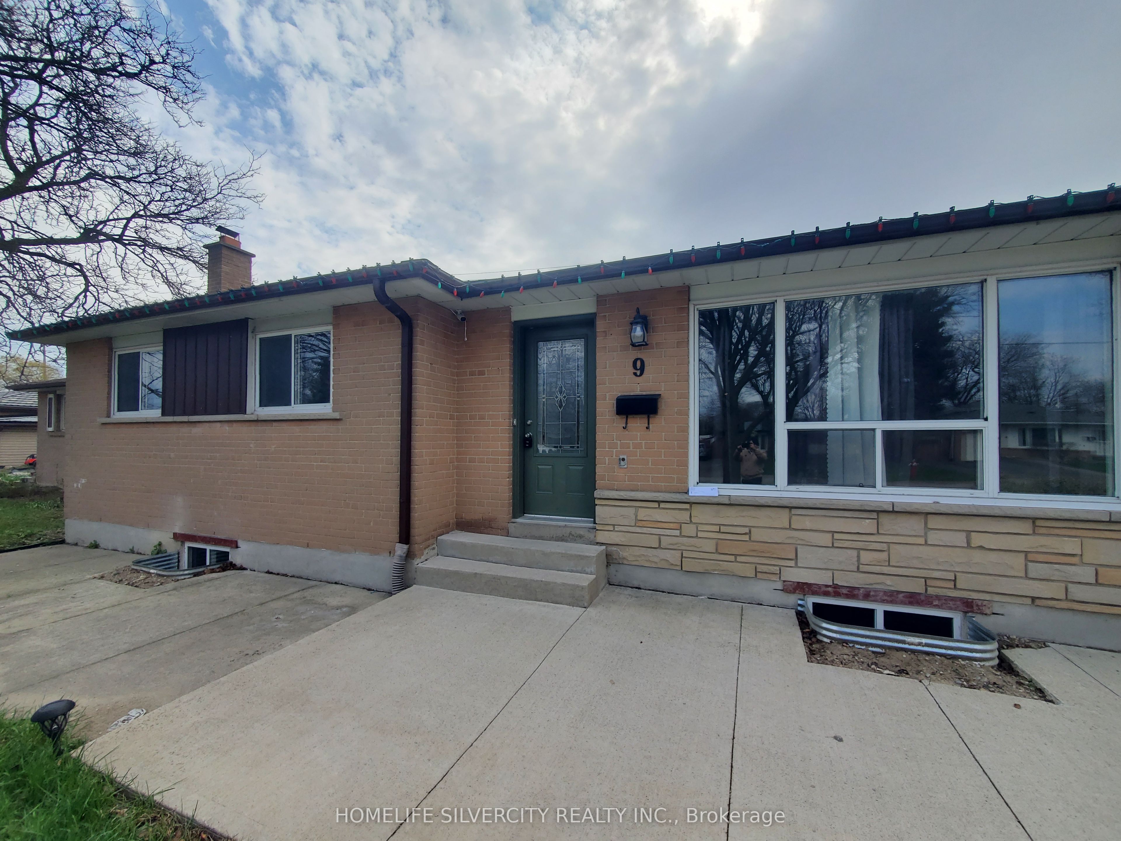 Additional image 4 of 9 Belmont Drive, Brampton, ON, L6T 2K4