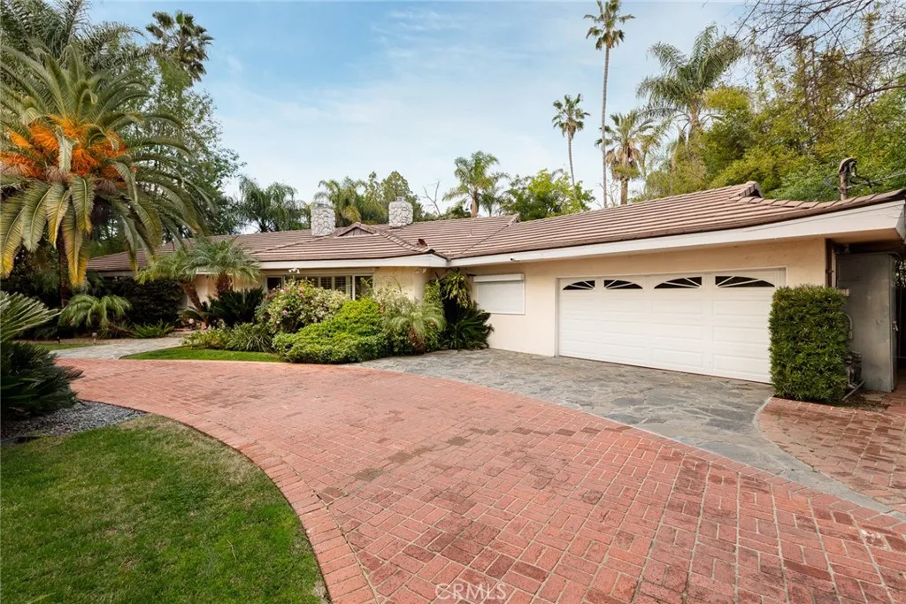 Additional image 73 of 22723 Erwin St, Woodland Hills, CA 91367