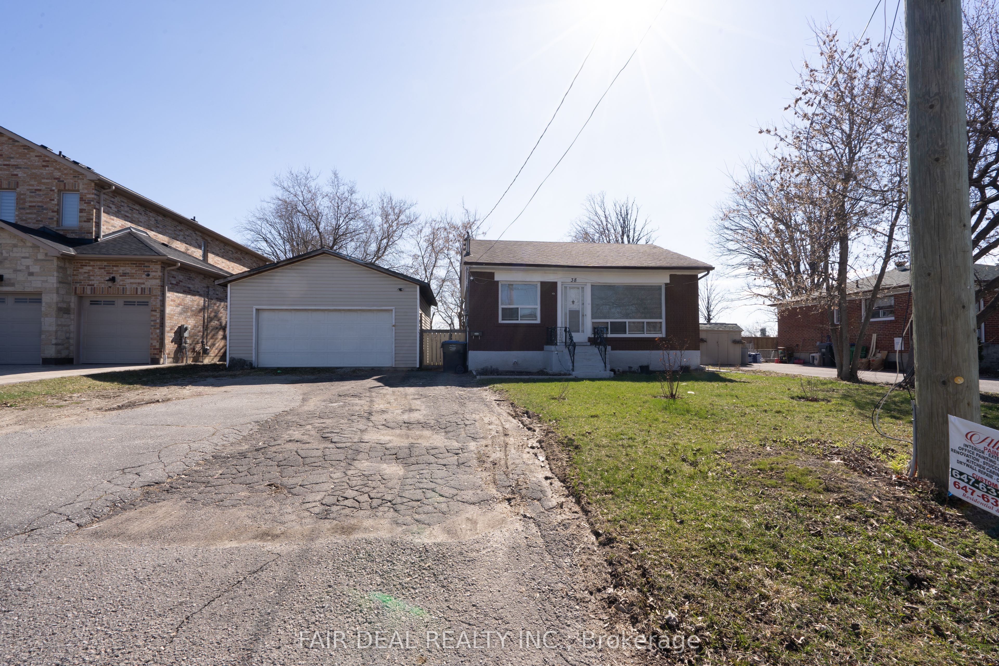 Additional image 3 of 38 Cattrick Street, Mississauga, ON, L4T 1H5
