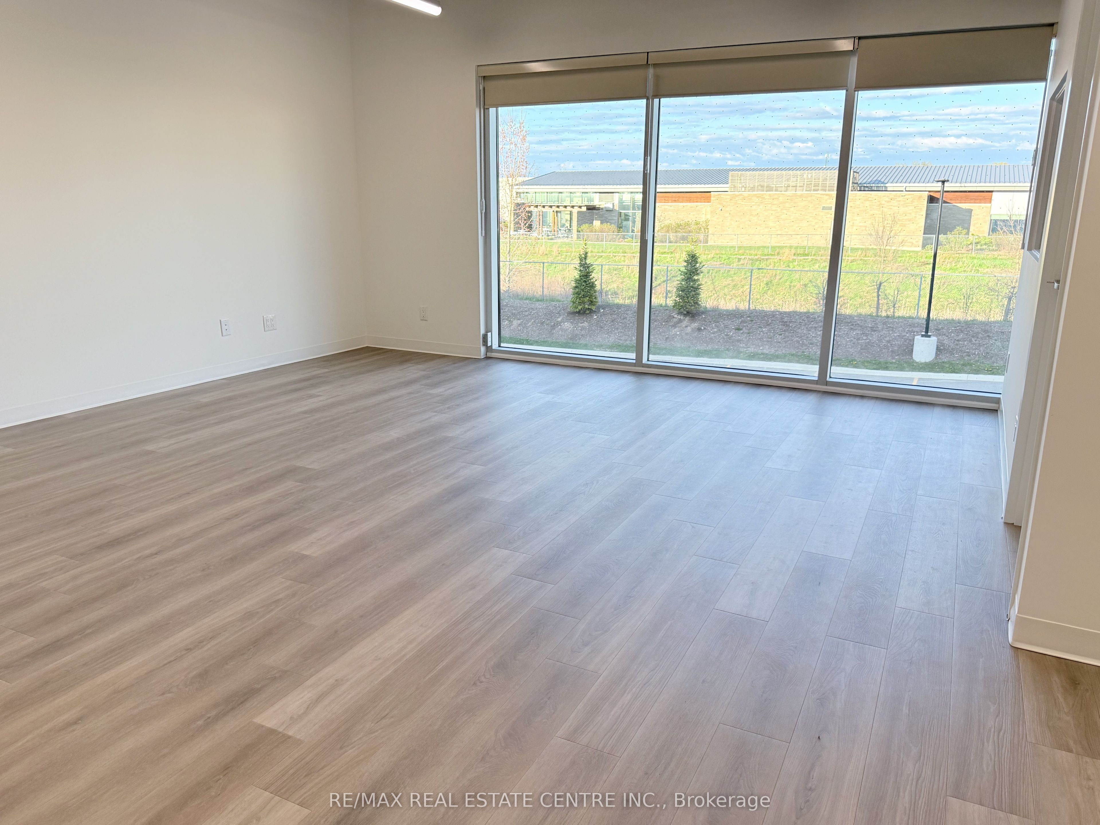 Additional image 4 of 16-587 Hanlon Creek Boulevard, Guelph, ON, N1C 0A1