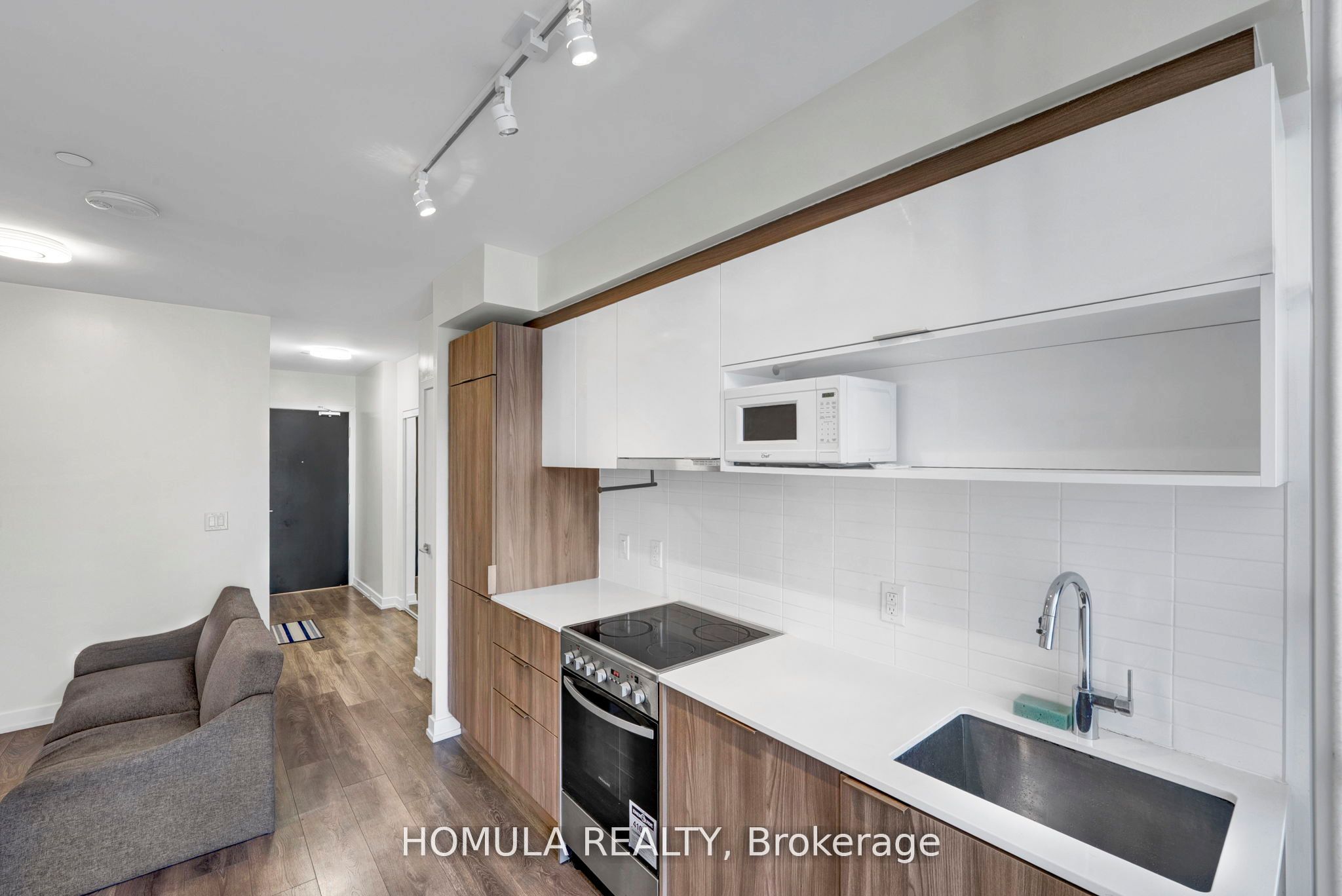 Additional image 2 of 303-159 Wellesley Street E, Toronto, ON, M4Y 0H5