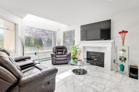 Additional image 7 of 101-1225 Merklin Street, White Rock, BC, V4B 4B8