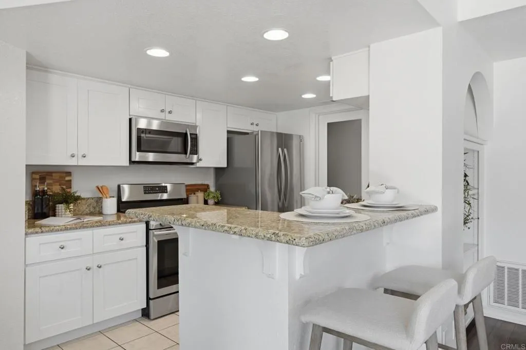 Additional image 6 of 7015 Goldenrod Way, Carlsbad, CA 92011
