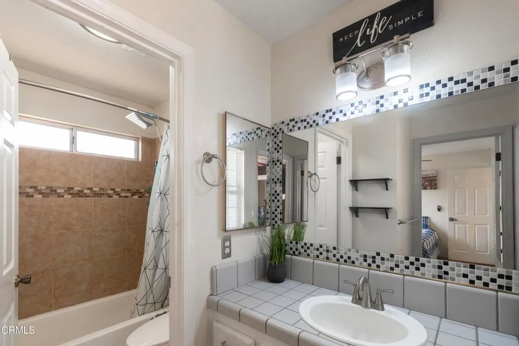 Additional image 22 of 3700 Tracey Court, Bakersfield, CA 93311