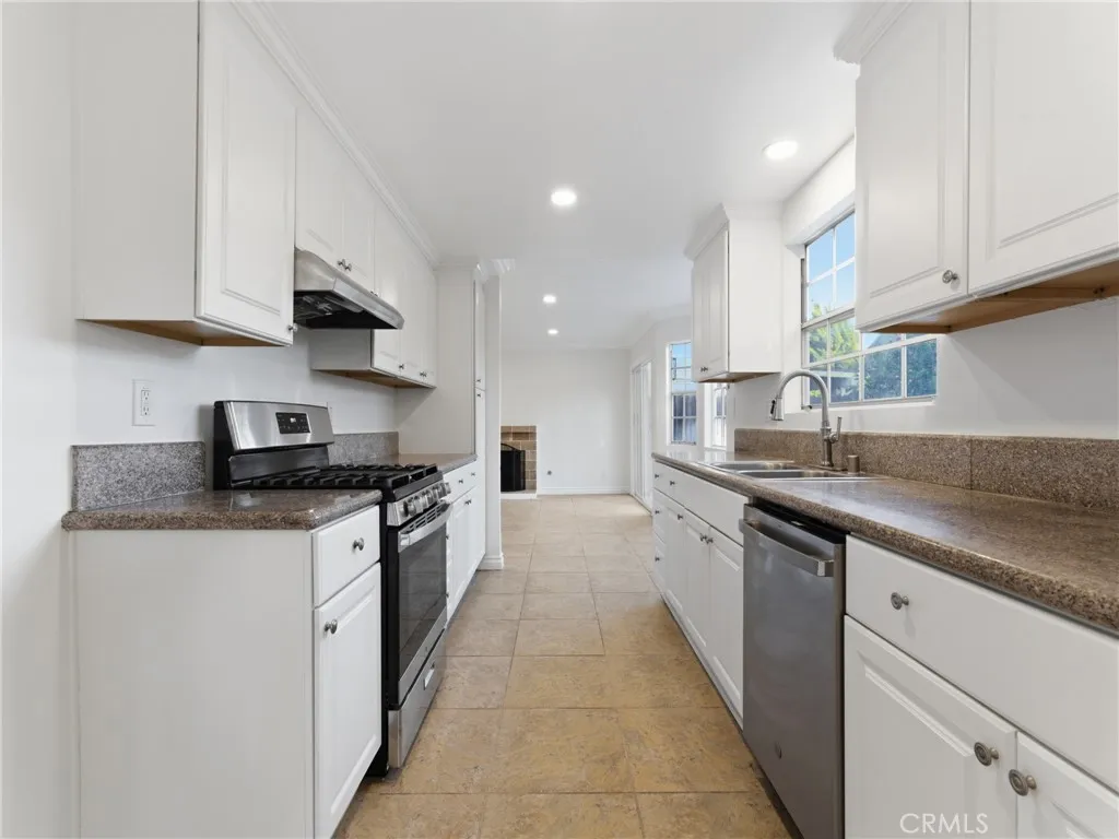 Additional image 9 of 1621 Pisco Lane, Oxnard, CA 93035