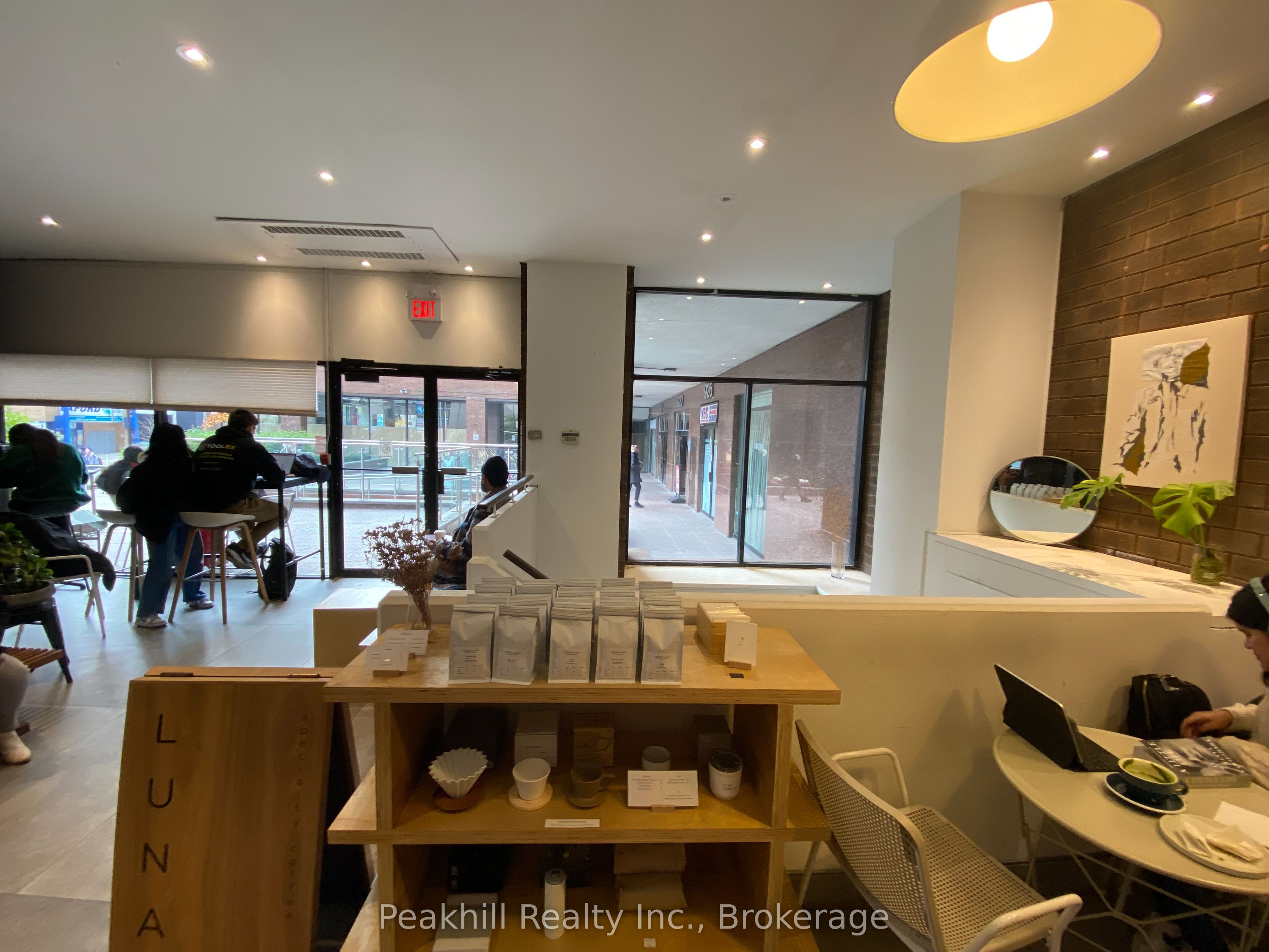 Additional image 4 of 5, 6, 7, 8, -920 Yonge Street, Toronto, ON, M4W 3C7