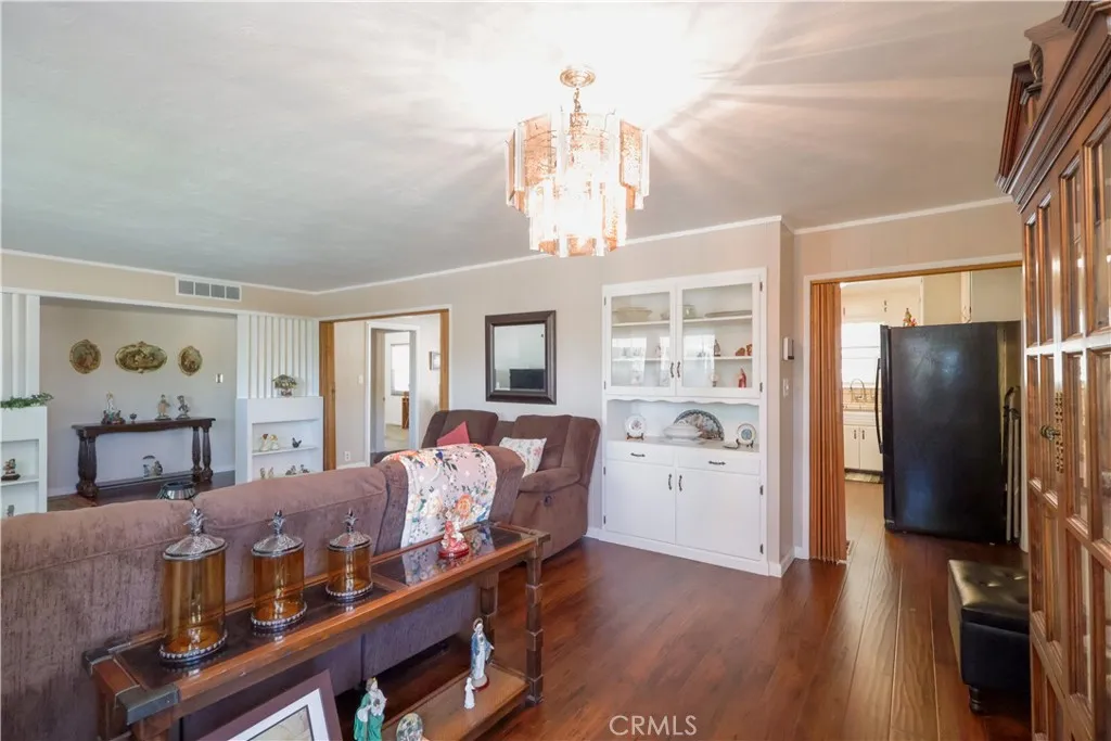 Additional image 9 of 494 E Merritt Avenue, Tulare, CA 93274