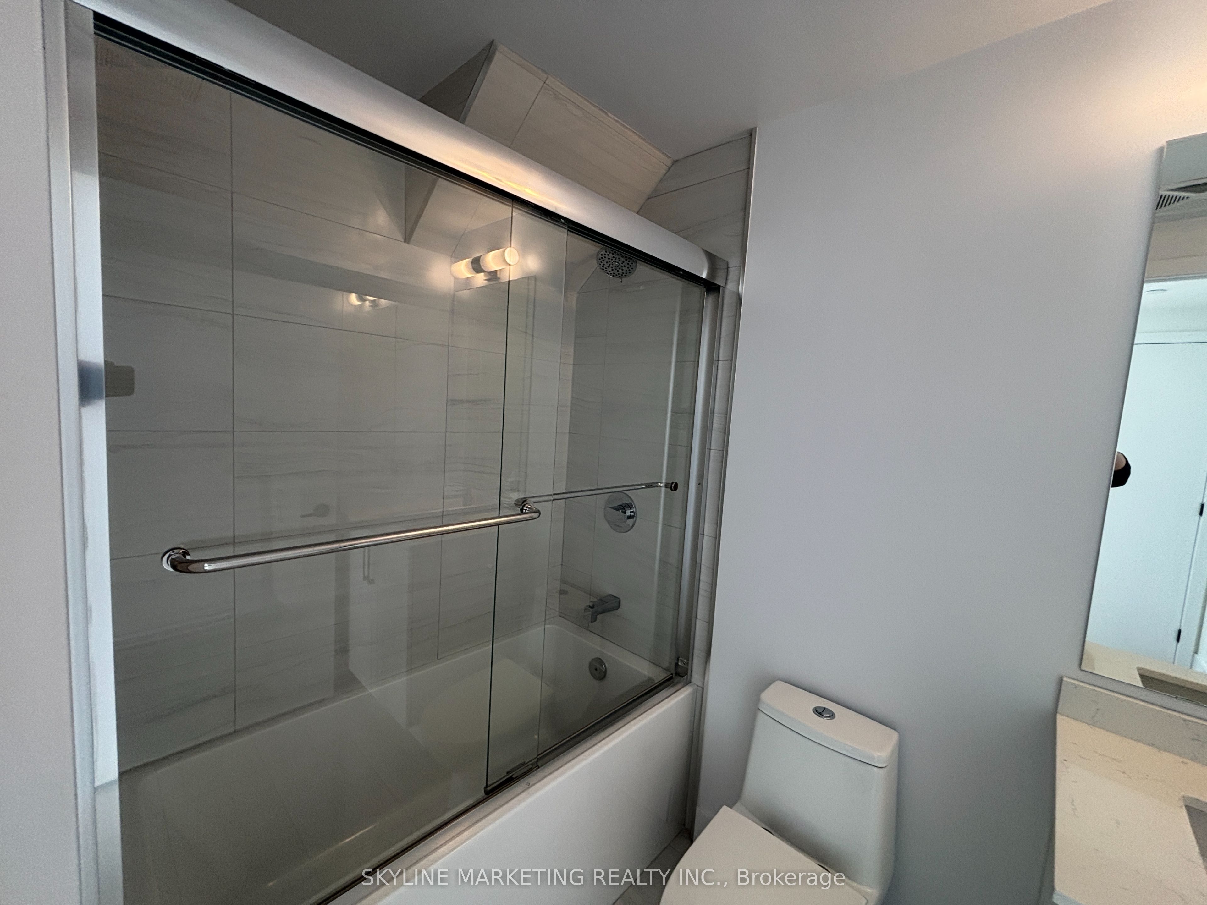 Additional image 4 of 103-2450 Old Bronte Road, Oakville, ON, L6M 5P6