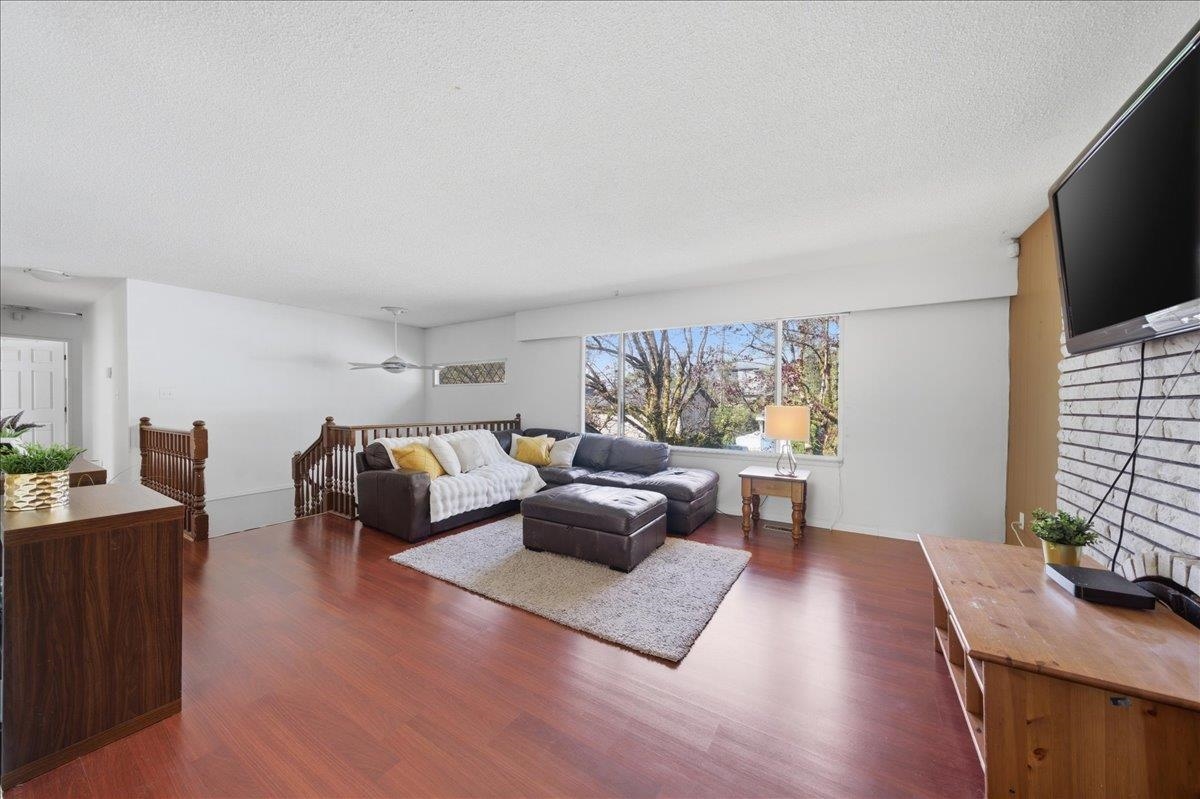 Additional image 4 of 12014 208 Street, Maple Ridge, BC, V2X 4W8